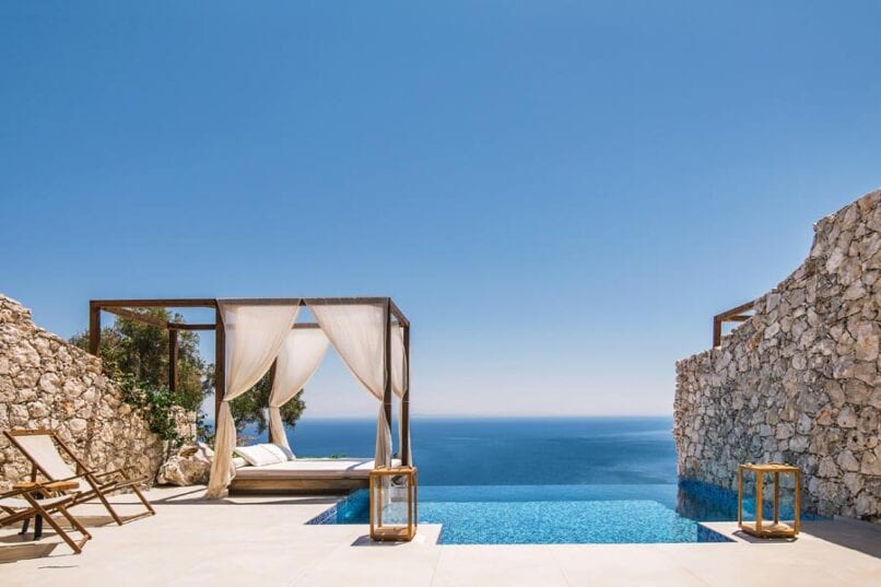 Emerald Honeymoon Suites