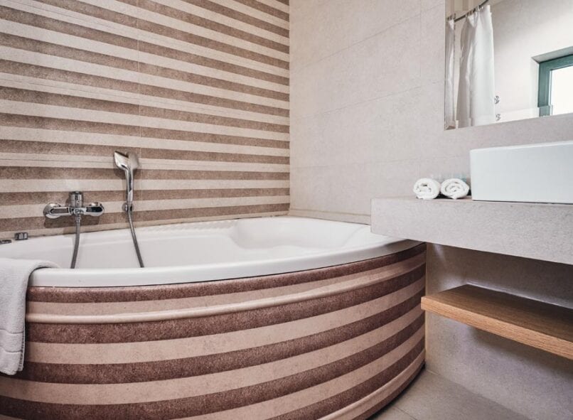 Emerald Superior Villas